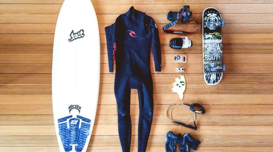 Want to Get Into Surfing? Here Are Surfing Equipments That You Must Have