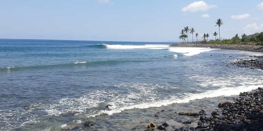 Jasri Beach Surf –  Perfect Right-Hand Point Break on the East Coast of Bali